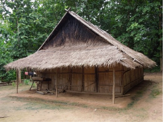 hmong%20house_zpsttne7ilp.png