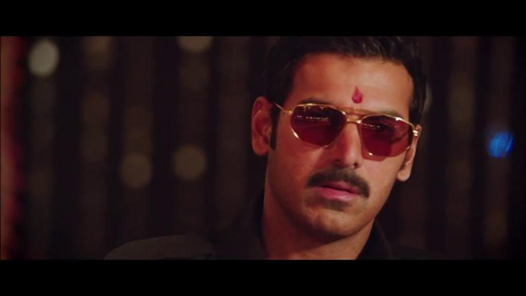 Babli Badmaash Hai Full Hd Video Song Download