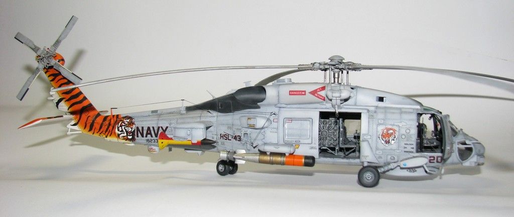 Italeri 1/48 SH-60B Seahawk - International Scale Modeller