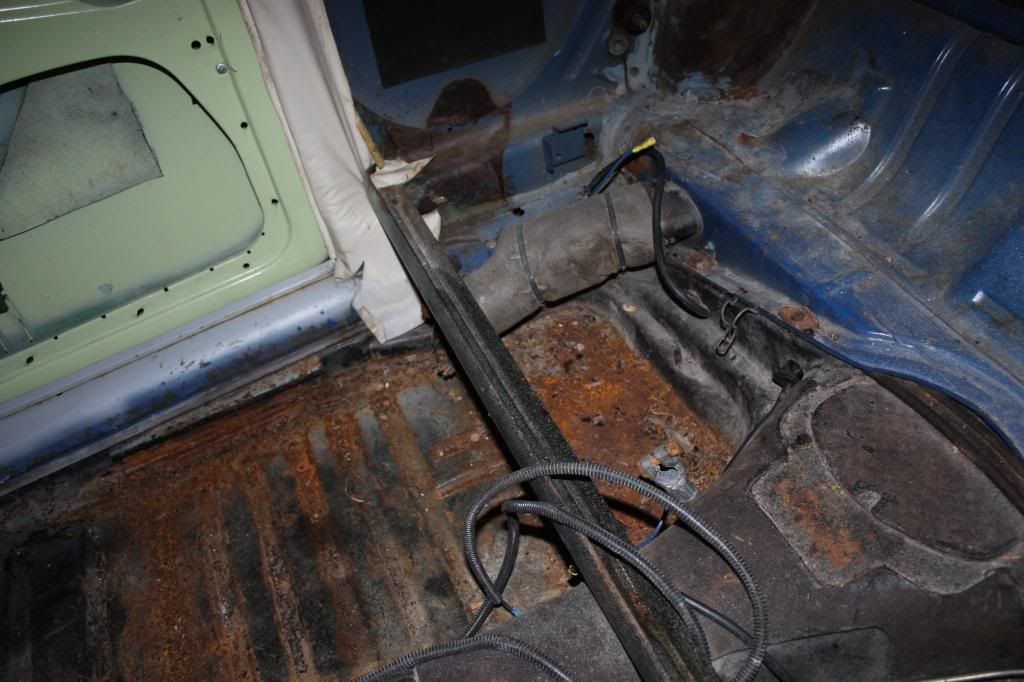 Image may have been reduced in size. Click image to view fullscreen.