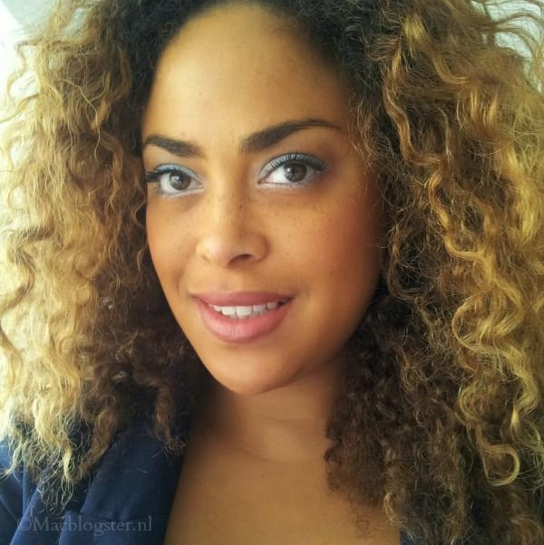 Hello Hydration Conditioner: redder in nood voor krullen photo Hello_hydration_conditioner_geblondeerd_haar_zpsshrc62yb.jpg