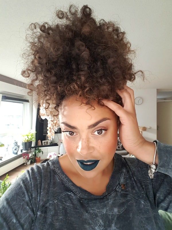 MAC Young Attitude: multifunctionele statement liquid lipstick photo MAC Young Attitude Macblogster Lip Swatch_zpssc706dpt.jpg