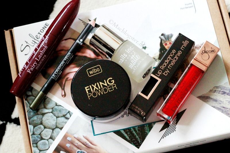 Op de hoogte van de laatste beauty trends dankzij StyleTone beautybox Op de hoogte van de laatste beauty trends dankzij StyleTone beautybox photo StyleTone_Box_juli_3_zpsmhtblexn.jpg