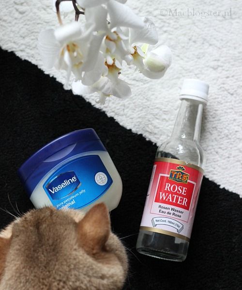 Ik gebruik vaseline op mijn gezicht & dit is het resultaat Ik gebruik vaseline voor mijn gezicht photo ik_gebruik_vaseline_voor_mijn_gezicht_zpsd8d1euc5.jpg