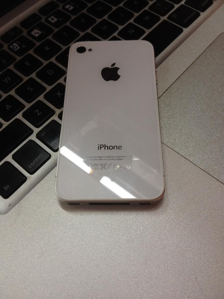 Quỳnh iPhone : iP4 Qtế Trắng FullZin 98% - IOS 6.1.3 - Trùng Imei - 3