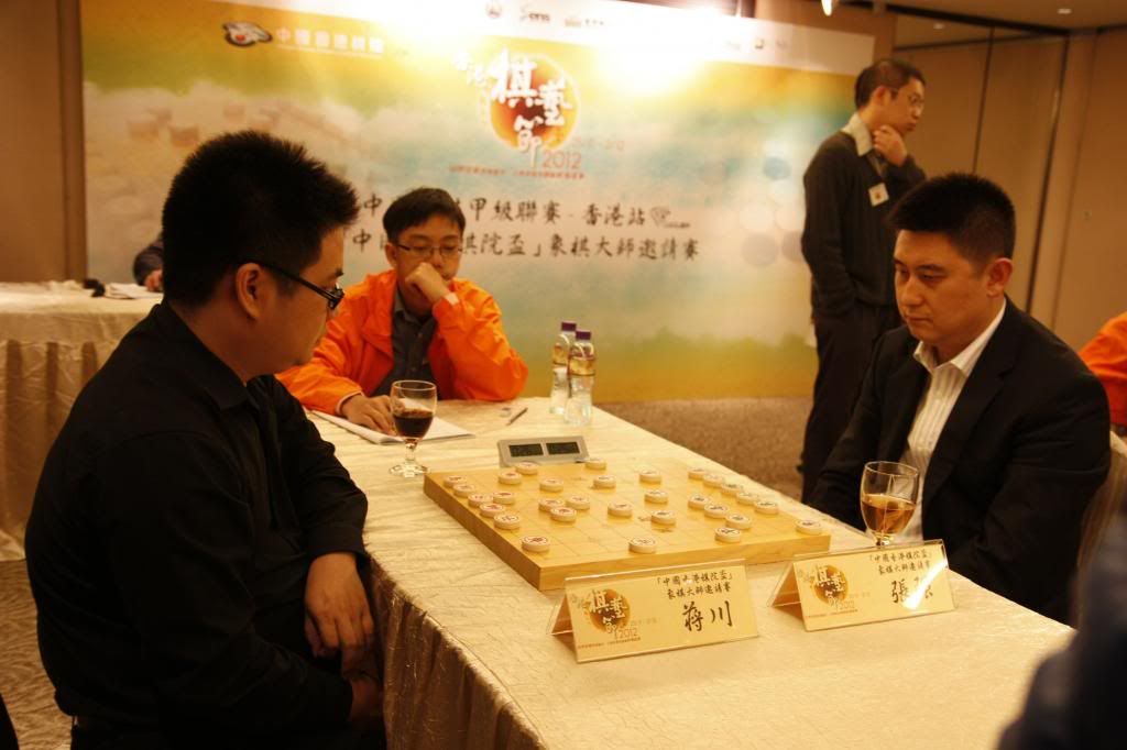 象棋论坛 象棋资讯 → 张强,蒋川等大师 访港支持「香港棋艺节2012」