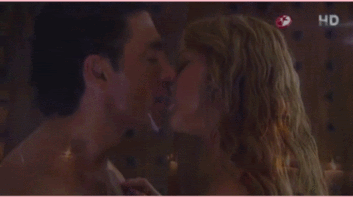 photo gifhot_zps09a89c5e.gif