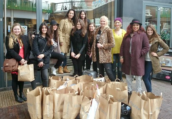 Shoppen bij Primark op kosten van Hotel Ibis 10 photo BloggersatPrimark_zpsec3cdf7d.jpg