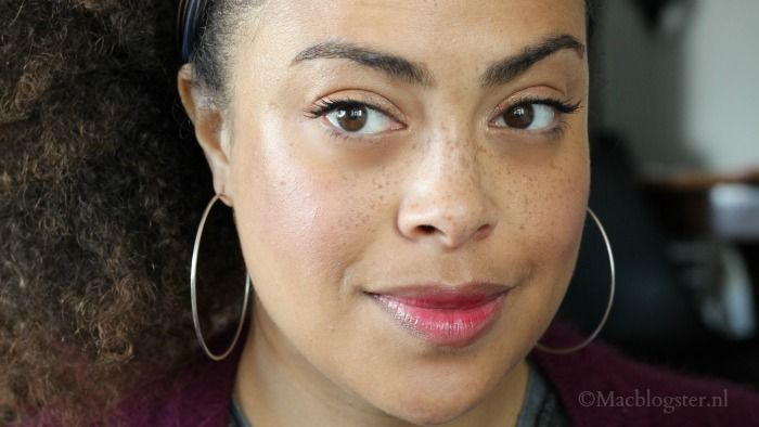 Douglas lip oil review