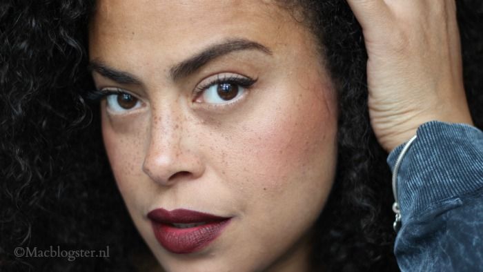 Nieuwe H&M beauty collectie: H&M blush Imperial Red photo HM_poeder_blush_imperial_red_zpsoejgb1s9.jpg