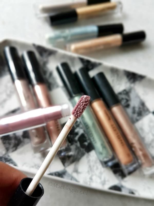 photo INGLOT Aquastic metallic eyeshadow applicator_zpsuczcsfre.jpg