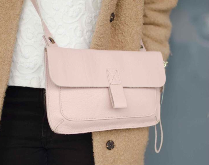 Nieuwe Keecie roze tas photo Keecie_monkey_trey_zpsv9wszno7.png