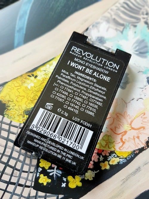 Zou jij deze Makeup Revolution oogschaduw kopen voor €1,49? photo Makeup_revolution_mono_oogschaduw_ingredienten_zpsgjel30cw.jpg