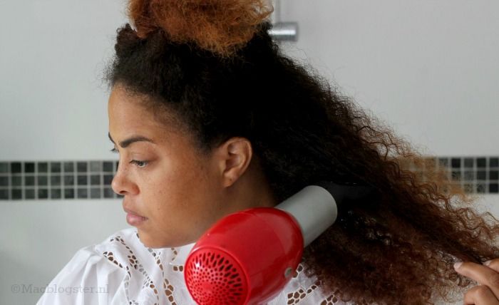 Mijn ervaring met de niet chemische hair relaxer van Beautiful Textures eautiful_Textures_Naturally_Straight photo Naturally_Straight_Inner_Active_Leave_in_Conditioner_zps675a3d6e.jpg