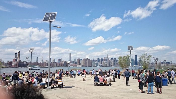 Eten in New York photo Williamsburg_New_York_Smorgasburg__zpsh53tarqx.jpg