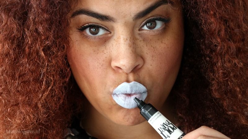 Sleek Pout Paint: verschillende kleuren lipstick creëren photo SleekPoutPaintCloud_zpsbb92c99d.jpg