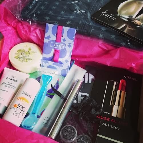 Goodiebag Giveaway #1 photo goodiebagMacblogster_zpsbe64cb6a.jpg
